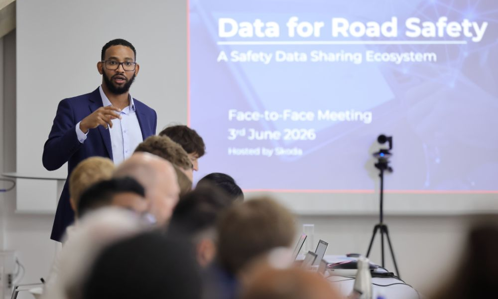 Image of Mohanad Ismail (Tech Group Chair) addressing the DFRS meeting 