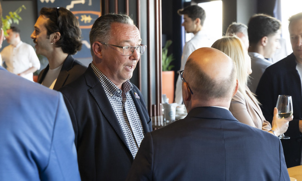 Image of delegates at the Sunday Coctail event