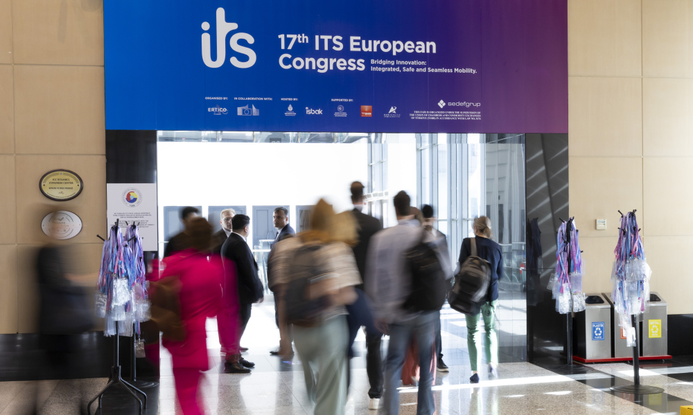 Image of delegates entering the Istanbul Congress Centre